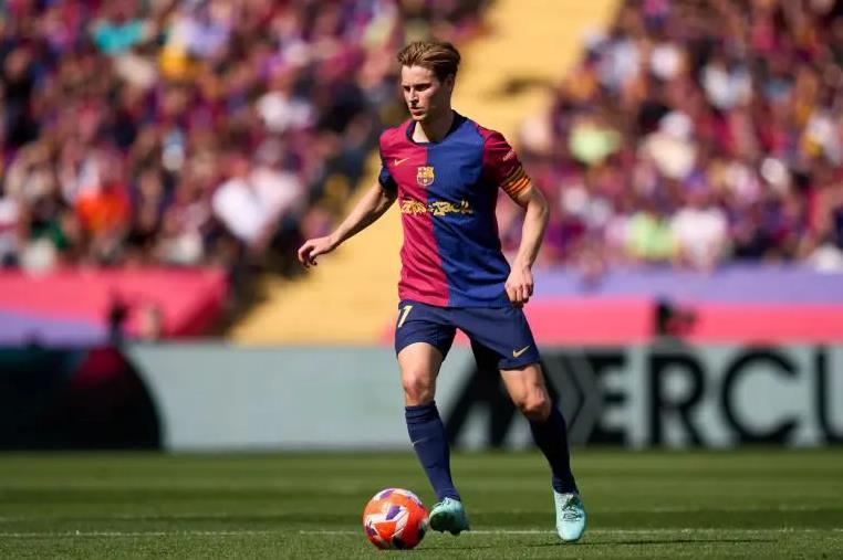 Frenkie de Jong: Từ Chỉ Trích Đến Huyền Thoại Barcelona