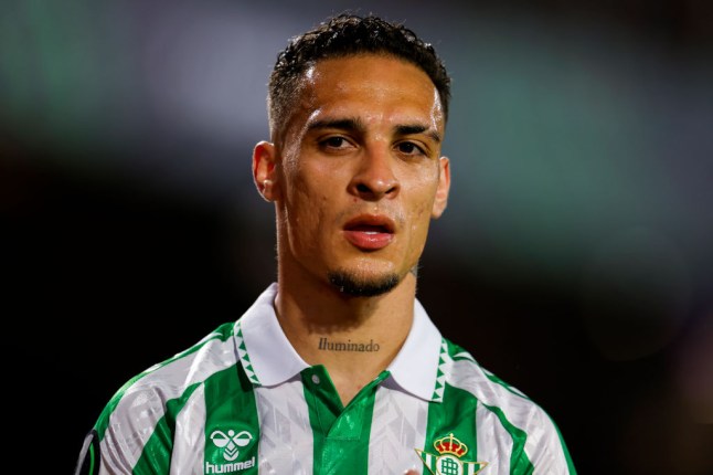 Chelsea cần dè chừng Real Betis tại chung kết UEFA Conference League