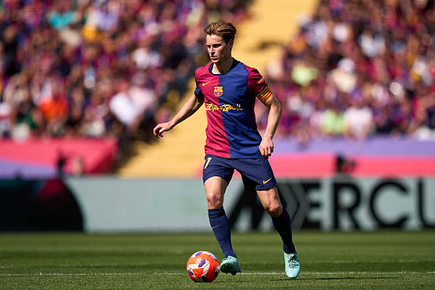 Frenkie de Jong: Từ rìa đến trái tim Barcelona