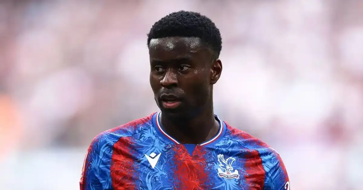Marc Guehi: Crystal Palace chuẩn bị bán trung vệ đắt giá giữa sự săn đón của nhiều ông lớn Premier League