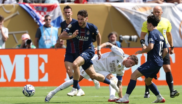 Thắng Real Madrid 4-0, HLV Luis Enrique: PSG không nương tay và bảo vệ Xabi Alonso