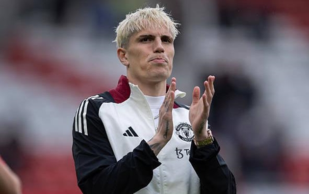 Thương vụ Garnacho: Phép thử khả năng kinh doanh của Man United và tương lai mùa giải