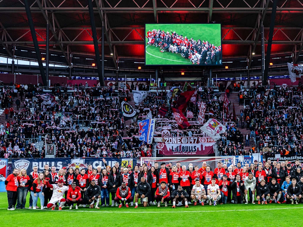 Red Bull Arena Leipzig: Từ Di Tích Cũ Ký Thành Biểu Tượng Hiện Đại